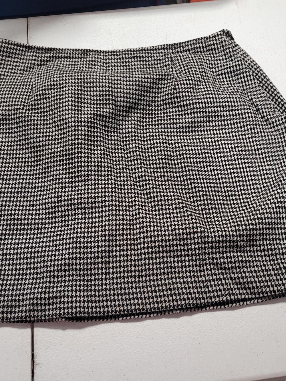 The Limited Black & White Houndstooth Mini Skirt